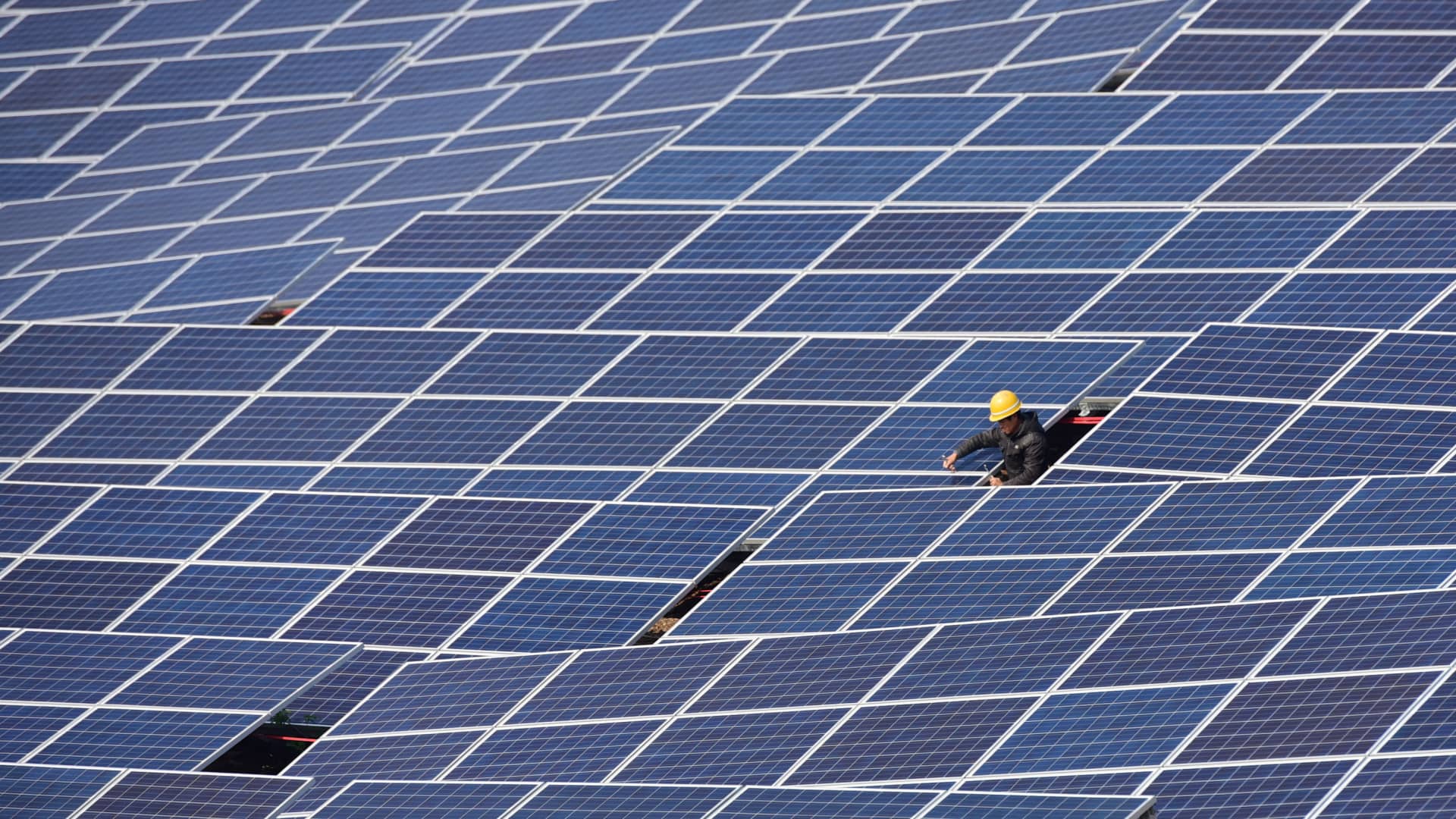 Solar stocks sink as Senator Manchin says he won’t support climate bill