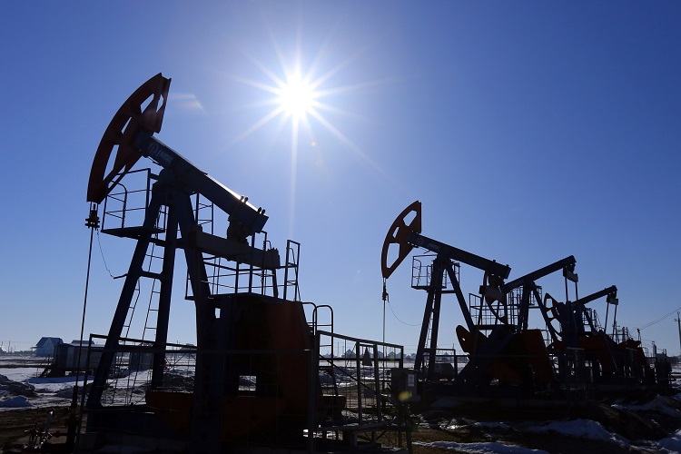 Oil prices fall on hopes of rise in production