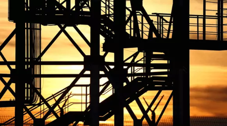 North America Sees Double Digit Rig Rise