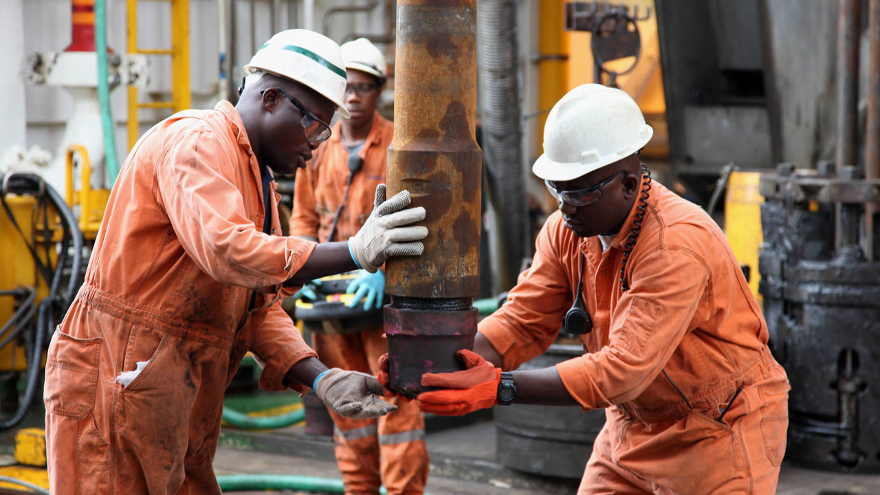 New survey shows Nigeria’s oil production rebounds in November