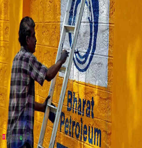 BPCL seeks extra Gulf oil, fearing Russian supply hit: Source